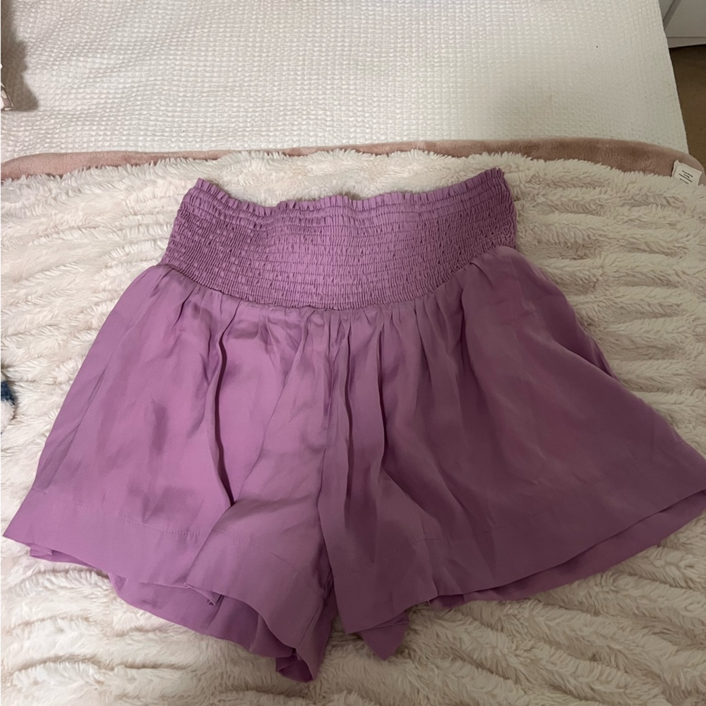Women’s flowy dress shorts